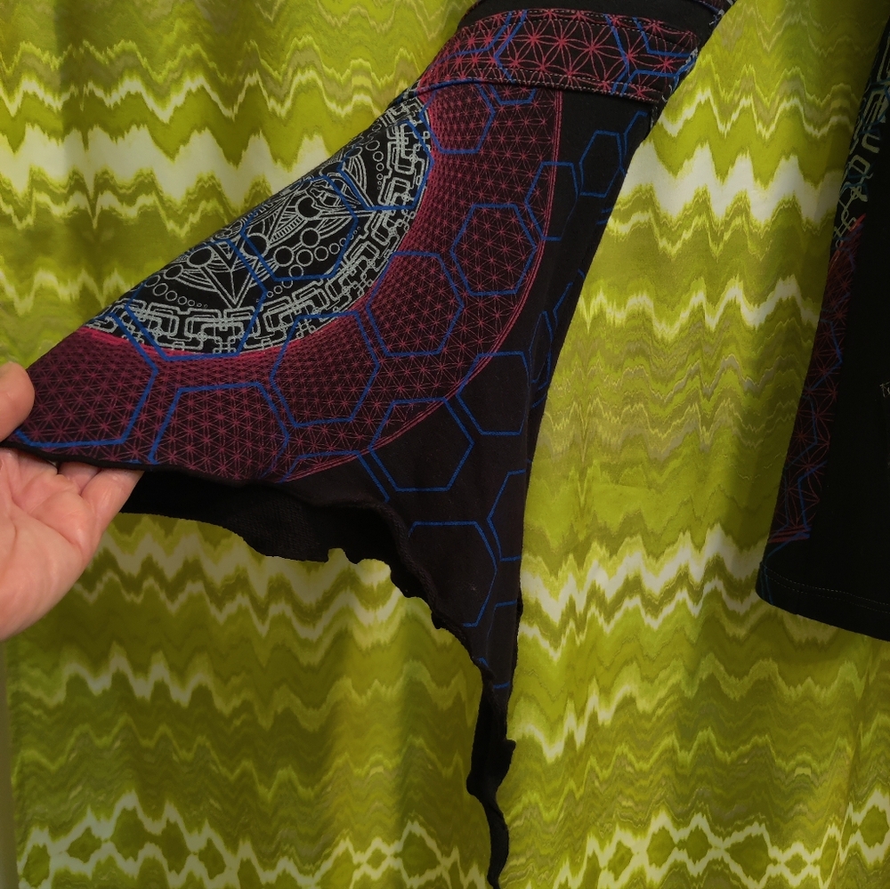 Galactic Bell Arm Mandala Hoodie - Picture 5 of 9